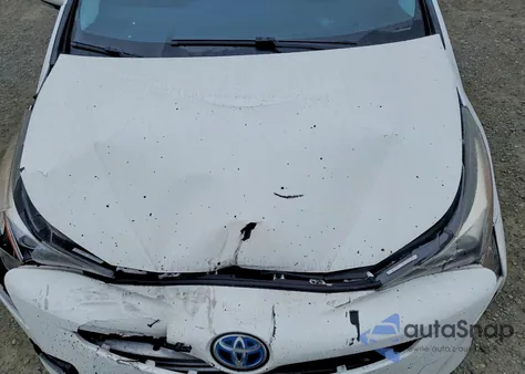 2018 Toyota Prius z USA, uszkodzony, nr VIN JTDKARFU9J3058421